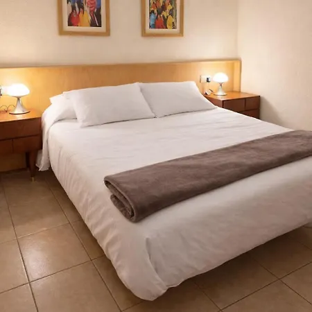 Front 2 Bedrooms